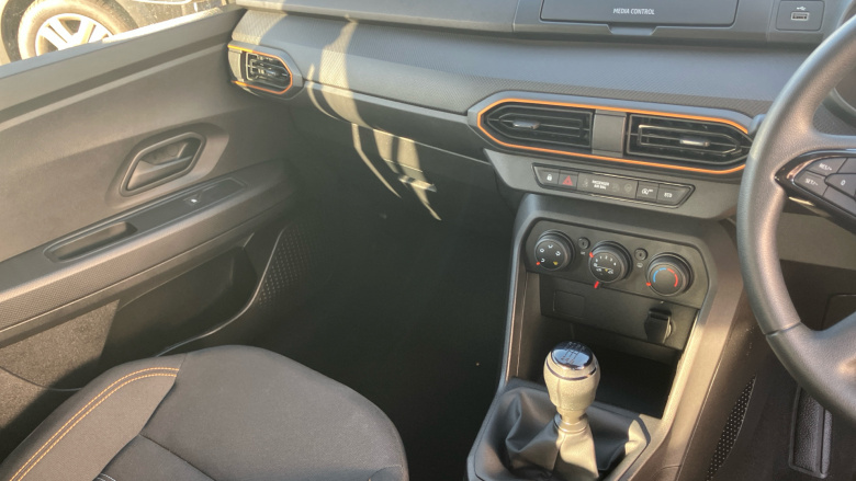 Dacia Sandero Stepway 1.0 TCe Essential 5dr Petrol Hatchback